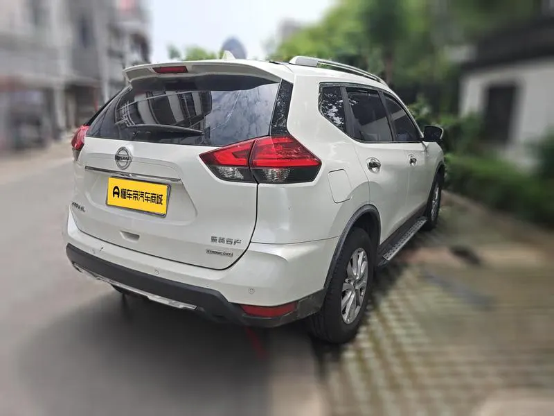 2019 Nissan X-Trail thumbnail 5