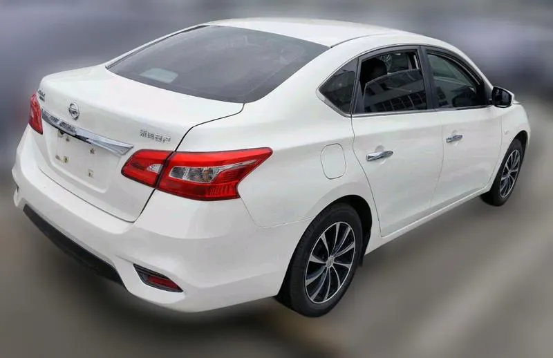 2021 Nissan Sylphy thumbnail 2