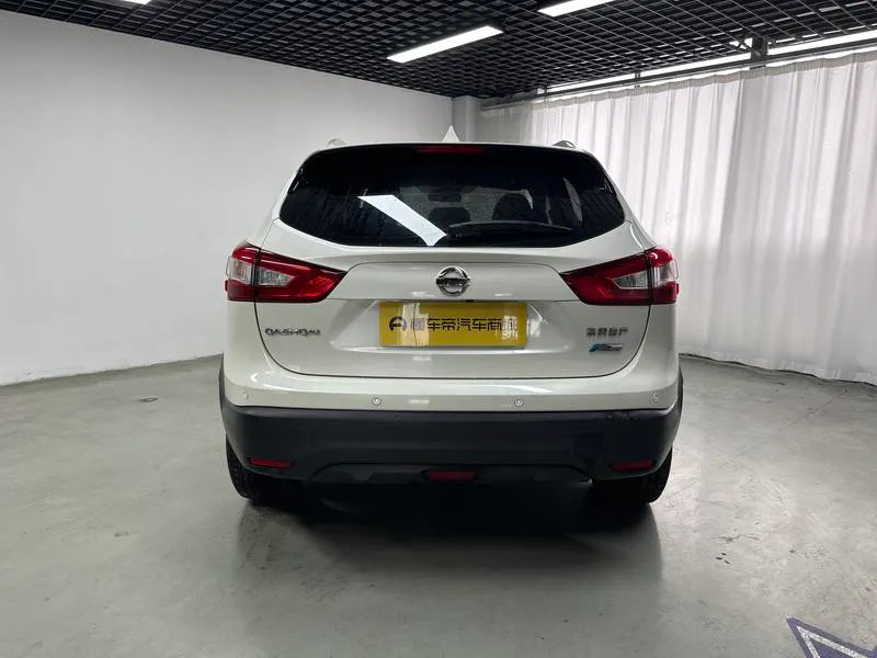 2017 Nissan Qashqai thumbnail 7