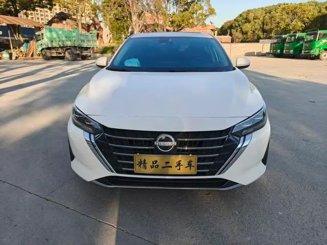 2023 Nissan Sylphy thumbnail 2