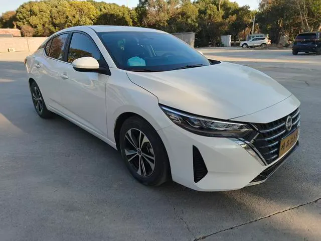 2023 Nissan Sylphy thumbnail 3