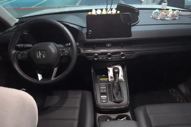 2023 Honda CR-V thumbnail 4