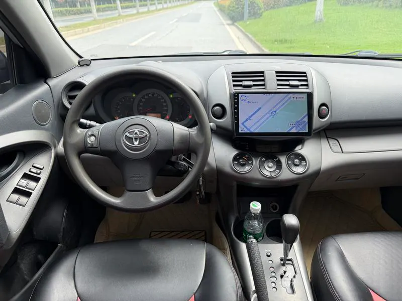 2009 Toyota RAV4 thumbnail 4