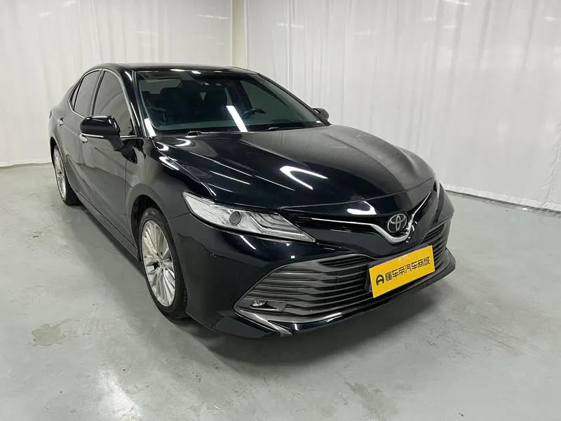 2018 Toyota Camry thumbnail 4