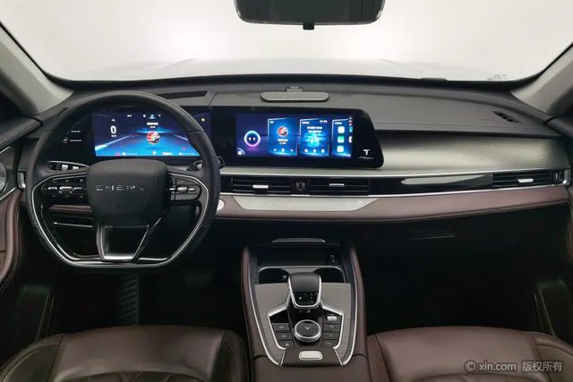 2022 Chery Tiggo 8 PRO thumbnail 4