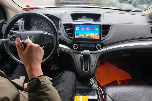 2016 Honda CR-V thumbnail 4