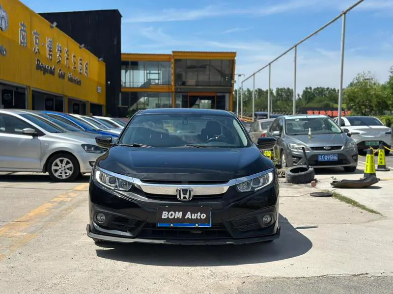 2016 Honda Civic thumbnail 2
