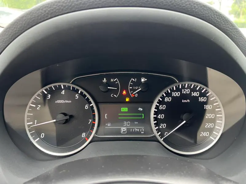 2019 Nissan Sylphy thumbnail 5