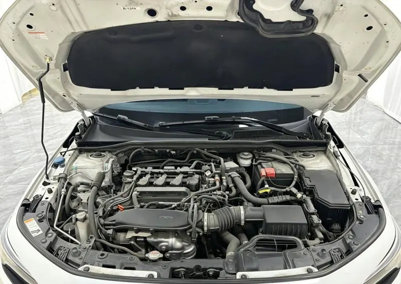 2022 Honda Civic thumbnail 11