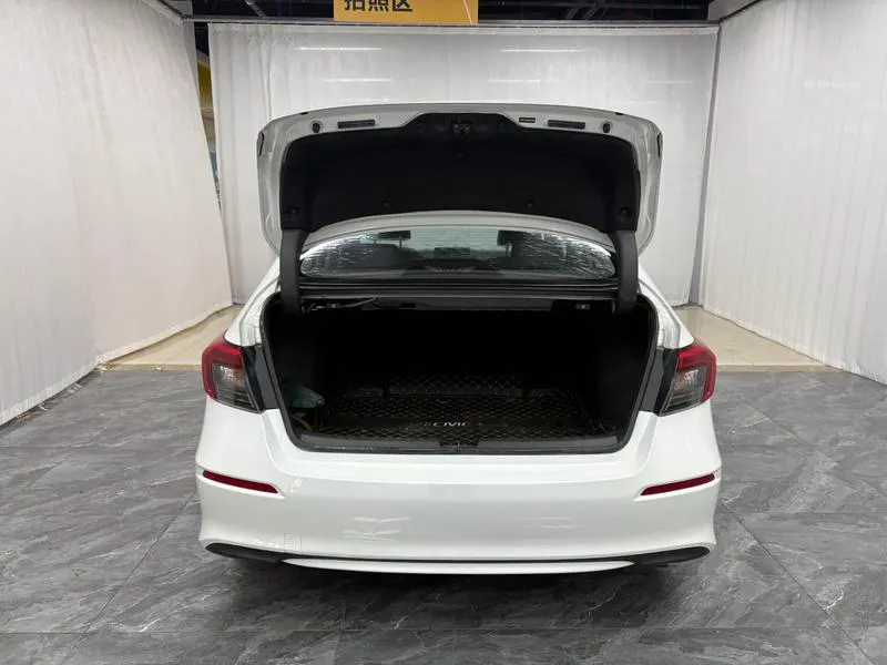 2022 Honda Civic thumbnail 9