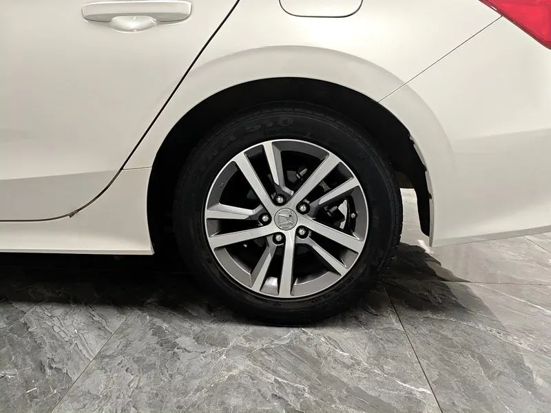 2022 Honda Civic thumbnail 10