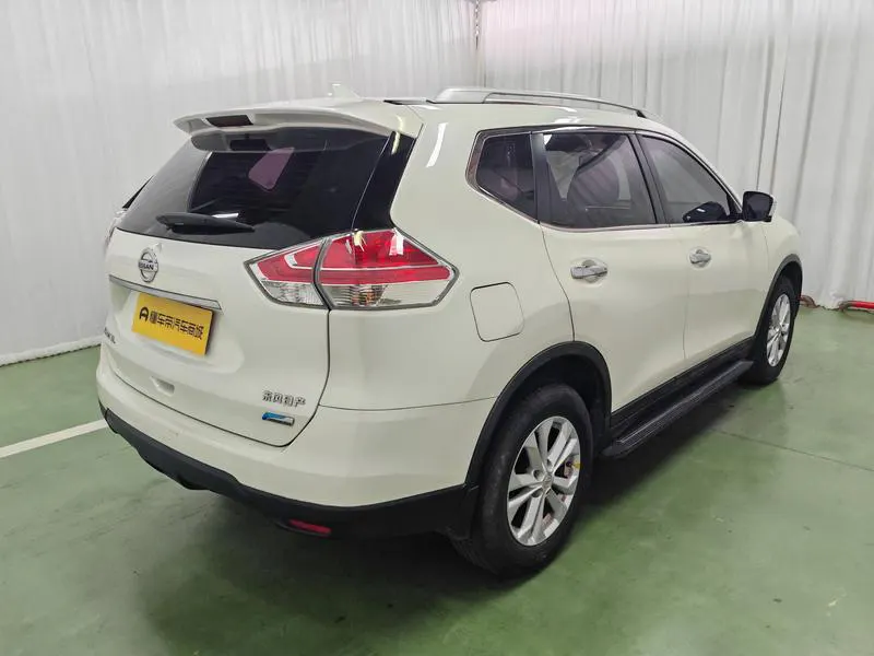 2014 Nissan X-Trail thumbnail 8
