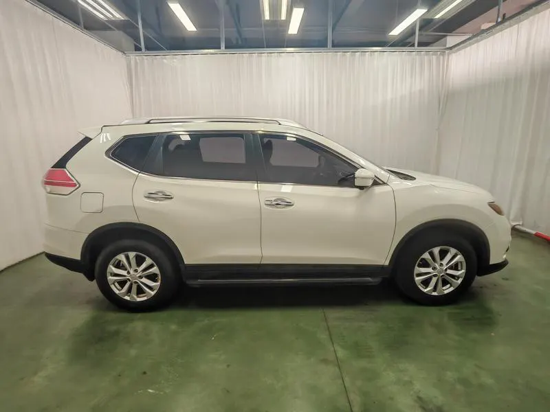 2014 Nissan X-Trail thumbnail 9