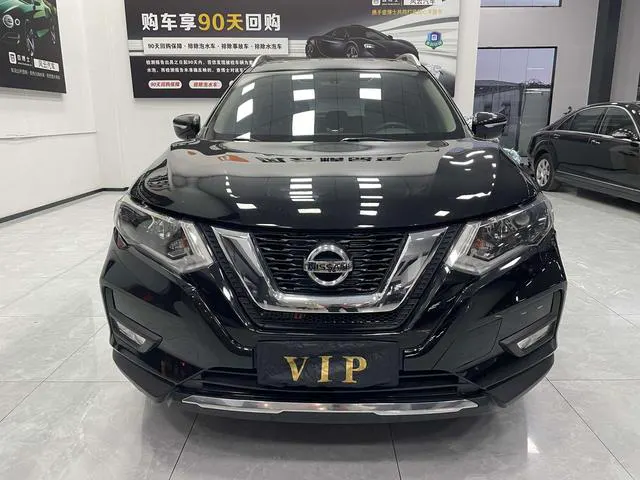 2019 Nissan X-Trail thumbnail 2