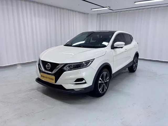 2021 Nissan Qashqai thumbnail 2