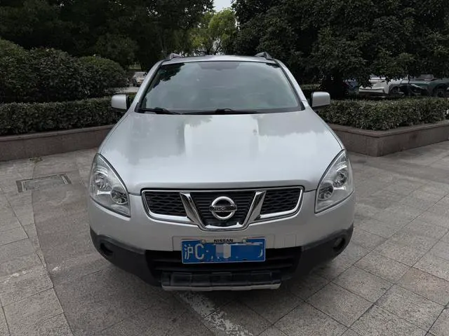 2012 Nissan Qashqai thumbnail 2