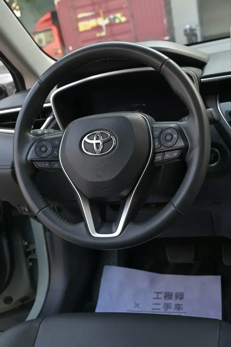 2022 Toyota Corolla Cross thumbnail 10