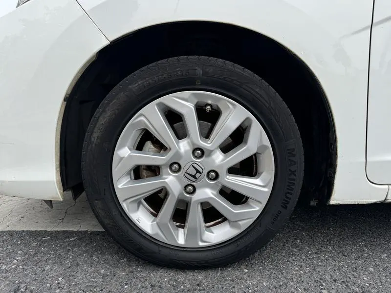 2018 Honda Fit thumbnail 8