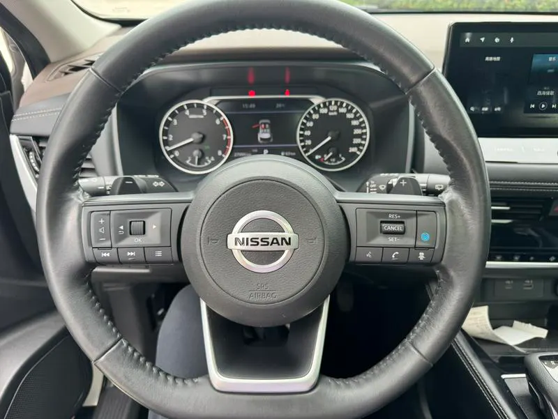 2021 Nissan Zeekr X-Trail thumbnail 11