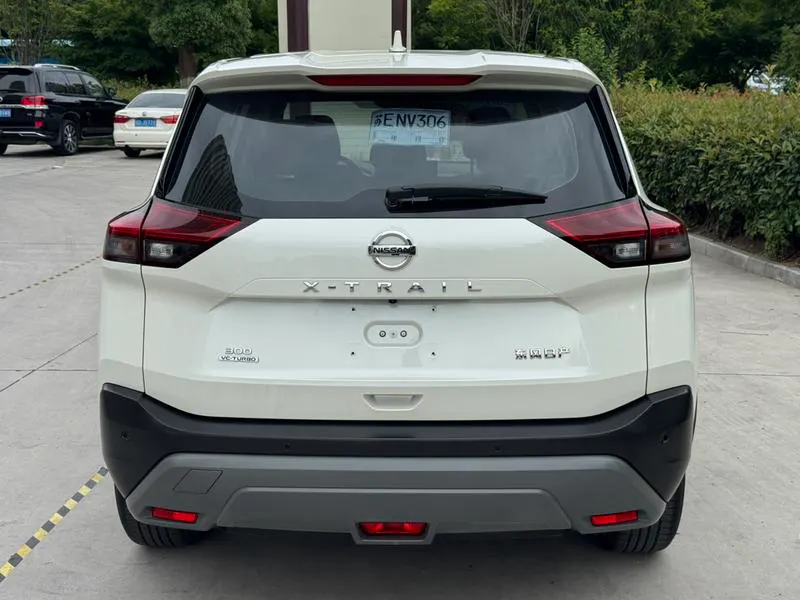 2021 Nissan Zeekr X-Trail thumbnail 4