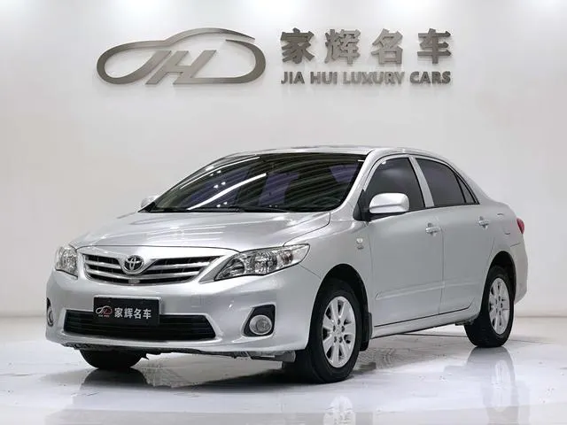 2011 Toyota Corolla photo 1
