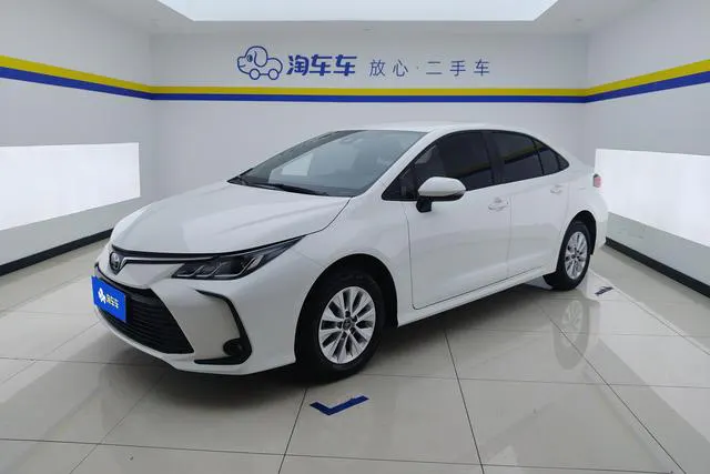 2022 Toyota Corolla photo 1