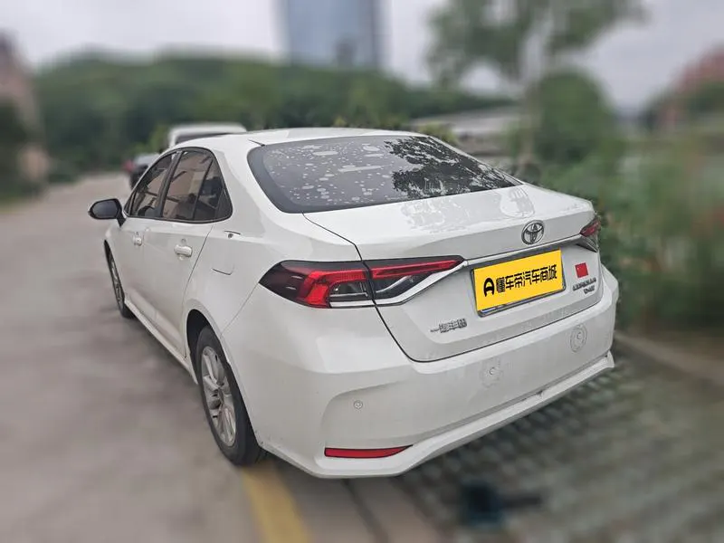 2023 Toyota Corolla thumbnail 7