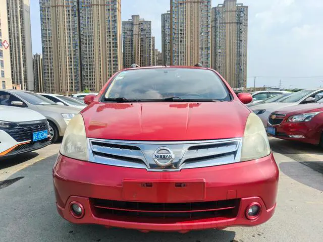 2007 Nissan Livina thumbnail 2