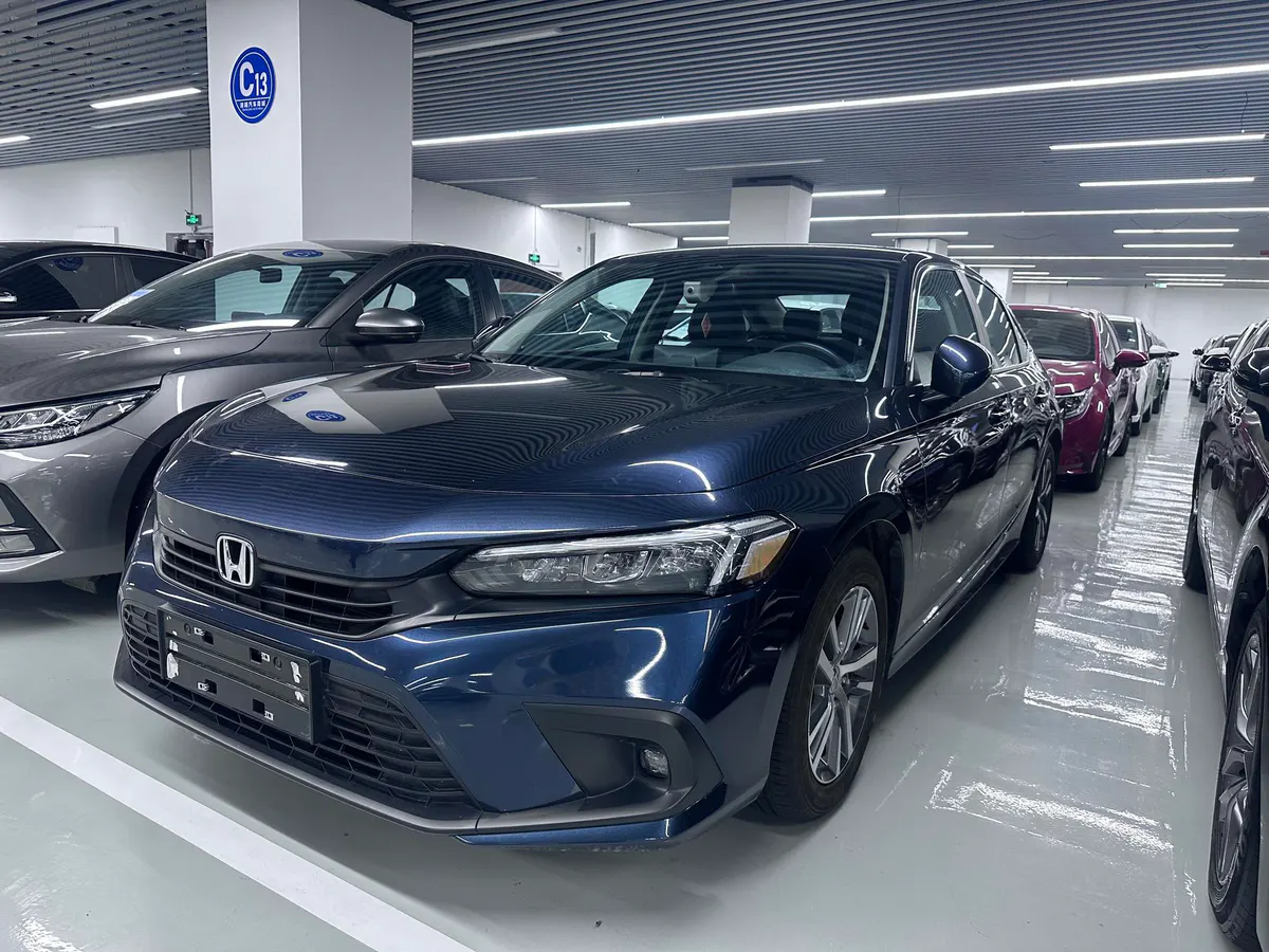 2023 Honda Civic thumbnail 10