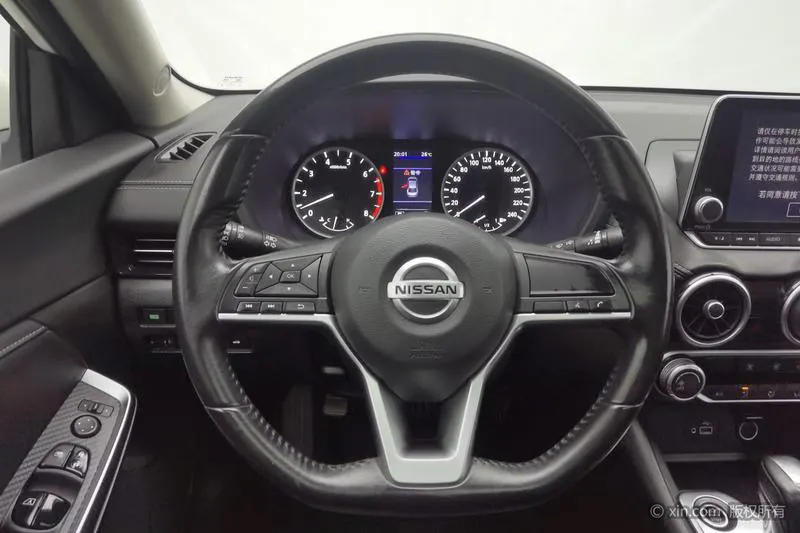 2020 Nissan Sylphy thumbnail 10