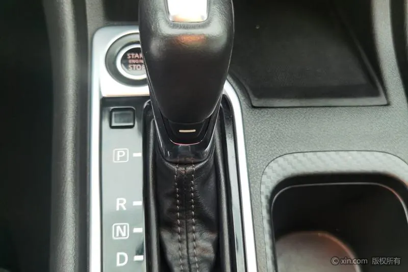 2020 Nissan Sylphy thumbnail 11