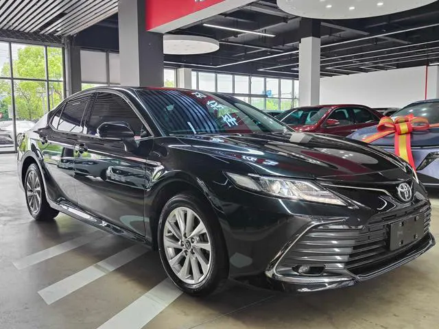 2022 Toyota Camry thumbnail 3