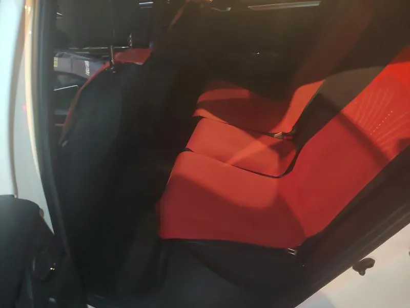2020 Honda Civic thumbnail 10