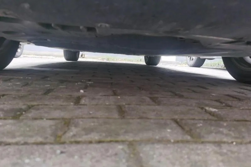 2019 Toyota Camry thumbnail 3