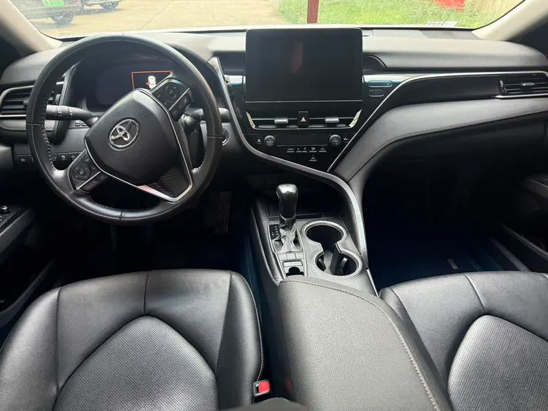 2021 Toyota Camry thumbnail 4