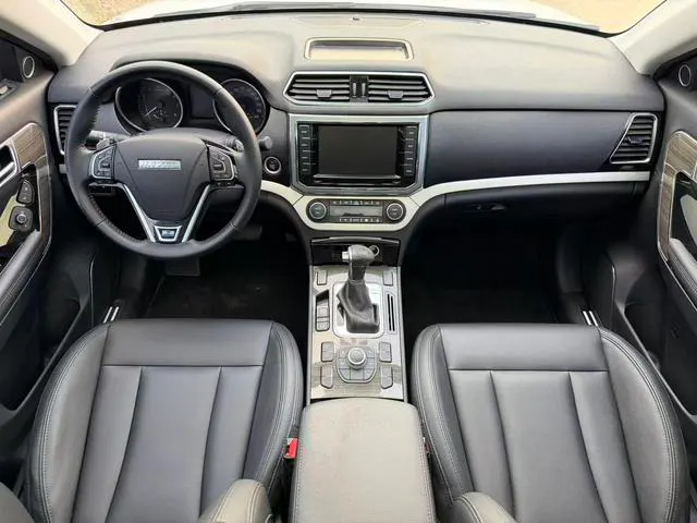 2016 Haval H6 Coupe thumbnail 4