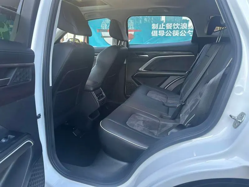 2023 Haval H6 thumbnail 9
