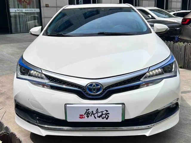 2019 Toyota Corolla Hybrid E+ thumbnail 2