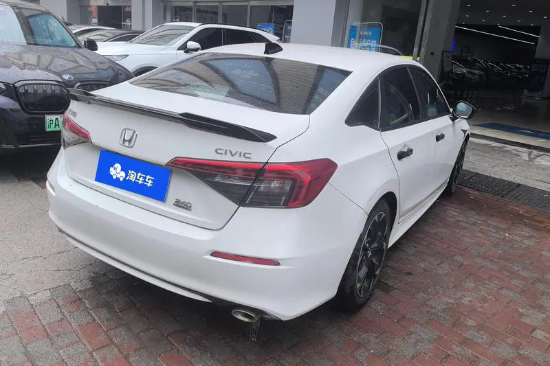 2022 Honda Civic thumbnail 2
