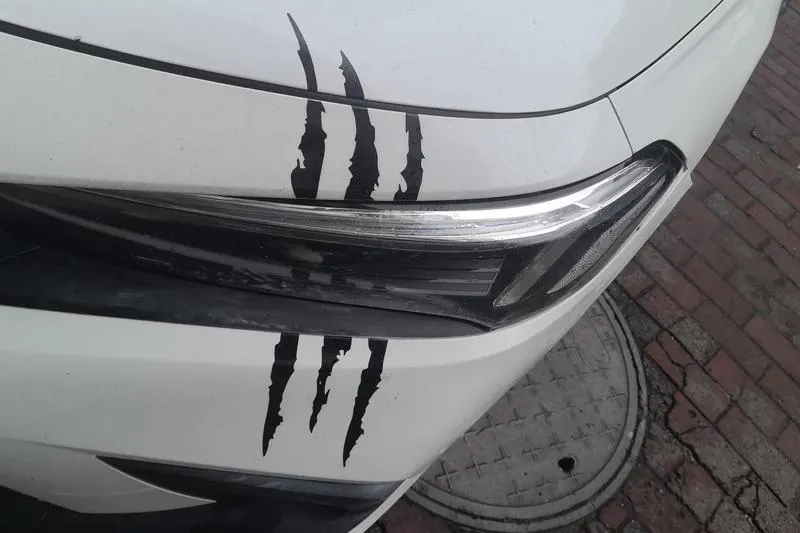 2022 Honda Civic thumbnail 3