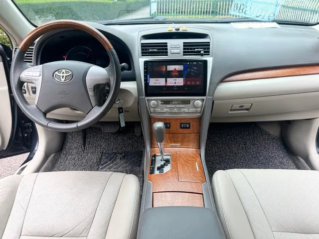 2009 Toyota Camry thumbnail 4