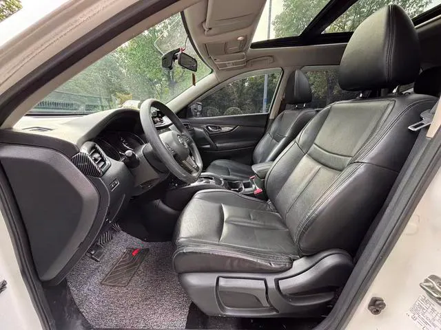 2017 Nissan X-Trail thumbnail 5