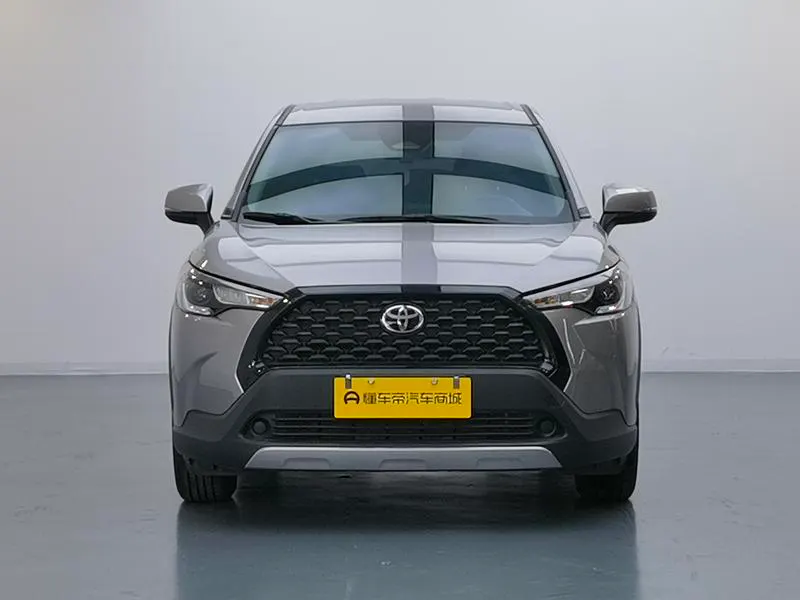 2024 Toyota Corolla Cross thumbnail 3