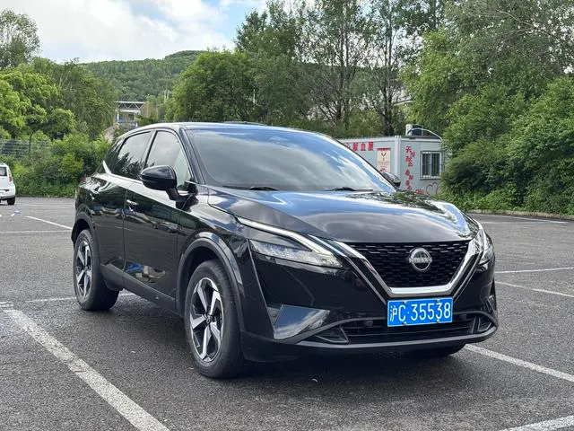 2023 Nissan Qashqai thumbnail 4