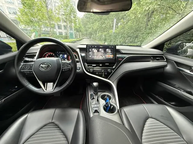 2022 Toyota Camry thumbnail 4