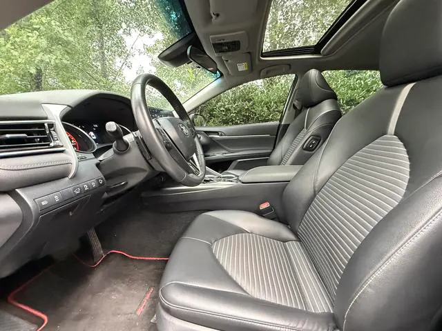 2022 Toyota Camry thumbnail 5