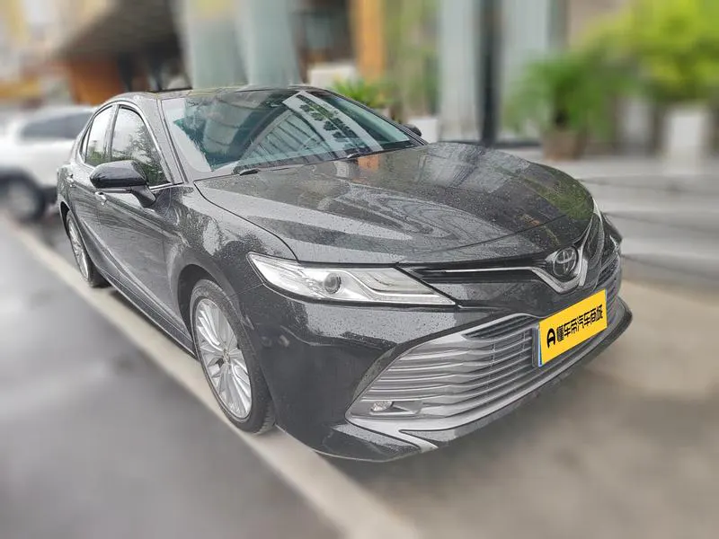 2019 Toyota Camry thumbnail 4