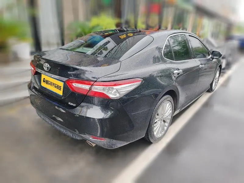 2019 Toyota Camry thumbnail 5