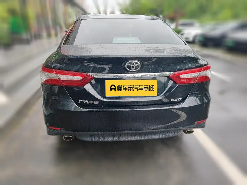 2019 Toyota Camry thumbnail 6