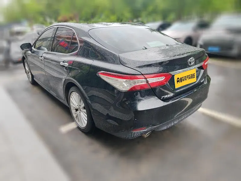 2019 Toyota Camry thumbnail 7